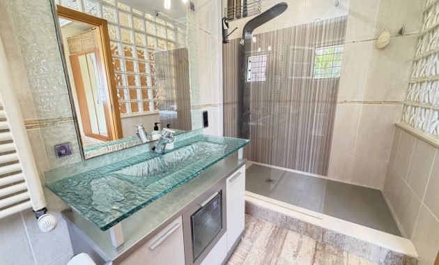 Venta - Detached Villa -
Orihuela Costa - Cabo Roig