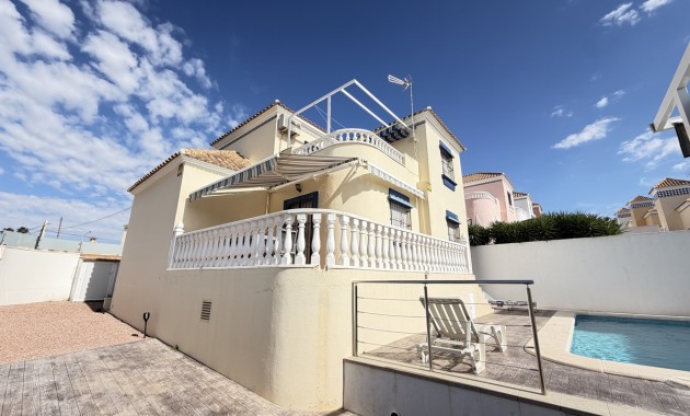 Venta - Detached Villa -
Orihuela Costa - El Galan