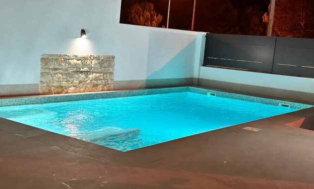 Venta - Semi Detached Villa -
Dolores - Dolores - Town