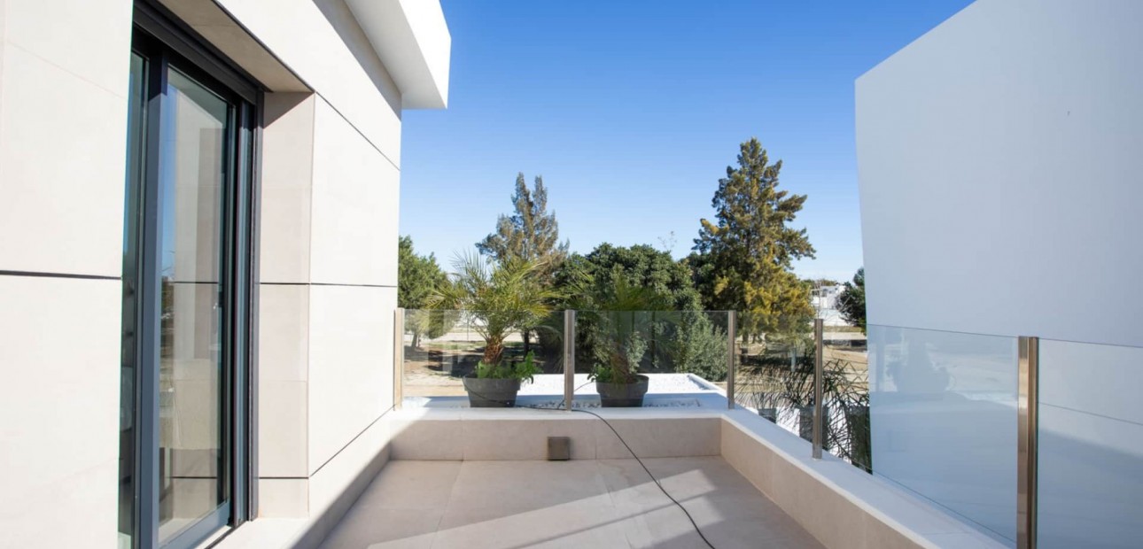 Venta - Semi Detached Villa -
Dolores - Dolores - Town