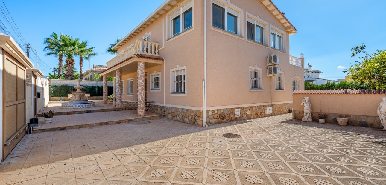 Venta - Detached Villa -
Ciudad Quesada - Ciudad Quesada - Town
