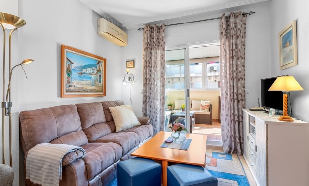 Venta - Apartamento / piso -
Torrevieja - Torrevieja - Centre