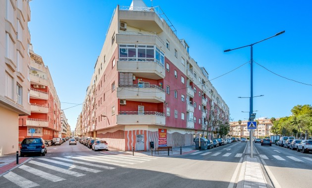 Venta - Apartamento / piso -
Torrevieja - Torrevieja - Centre
