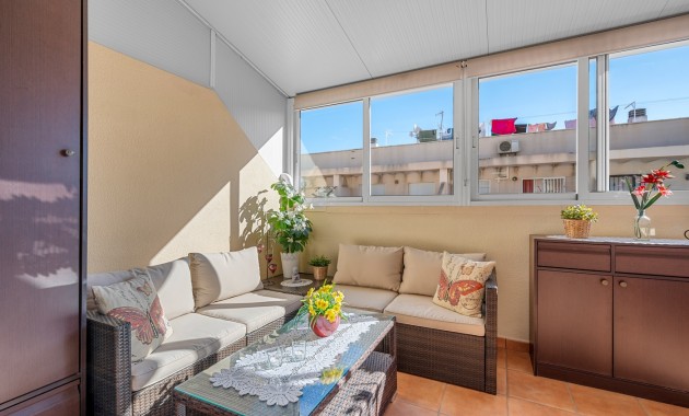 Venta - Apartamento / piso -
Torrevieja - Torrevieja - Centre