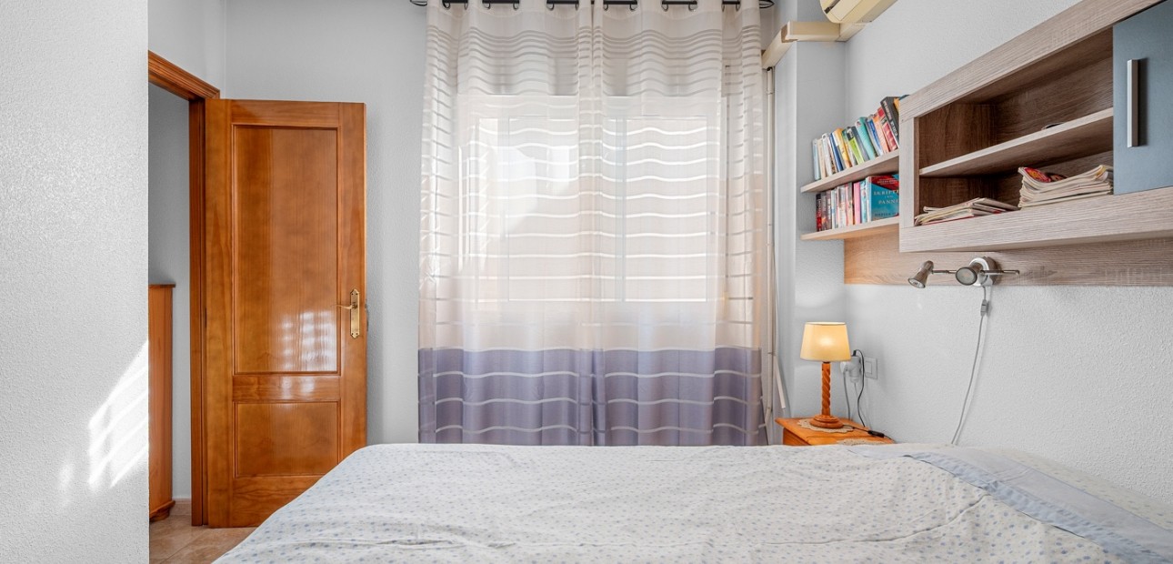 Venta - Apartamento / piso -
Torrevieja - Torrevieja - Centre