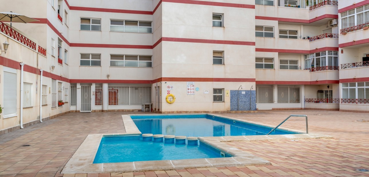 Venta - Apartamento / piso -
Torrevieja - Torrevieja - Centre