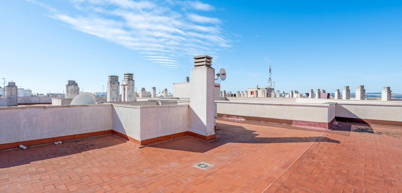 Venta - Apartamento / piso -
Torrevieja - Torrevieja - Centre
