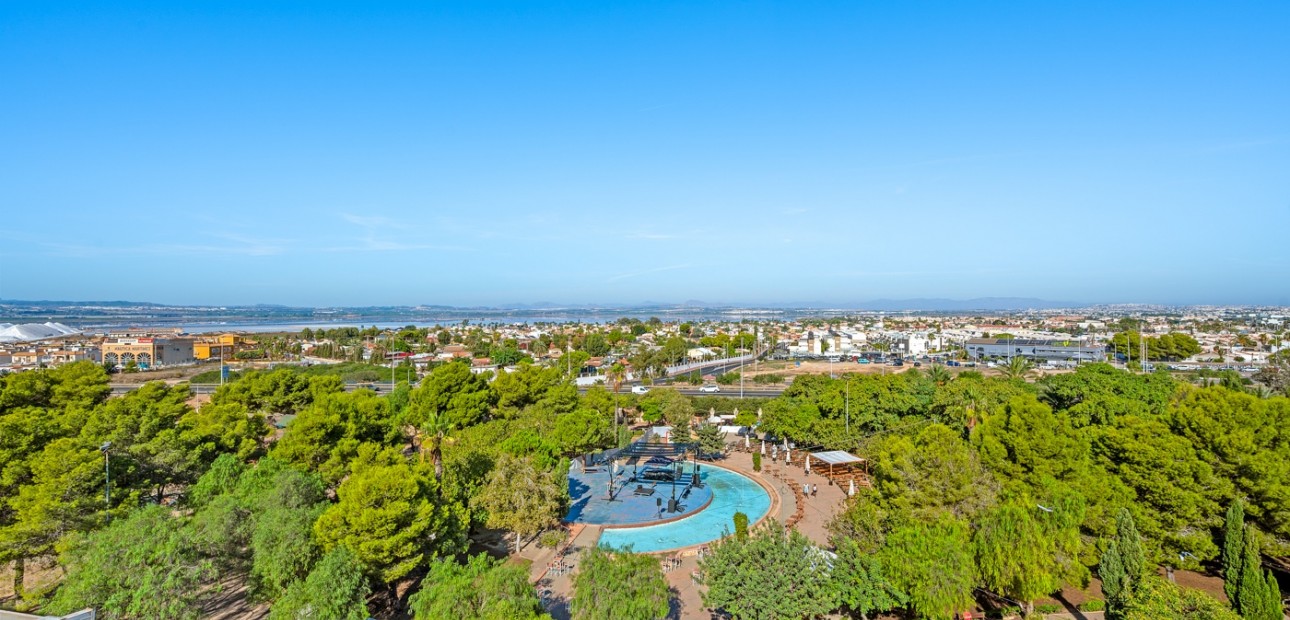 Venta - Apartamento / piso -
Torrevieja - Torrevieja - Centre