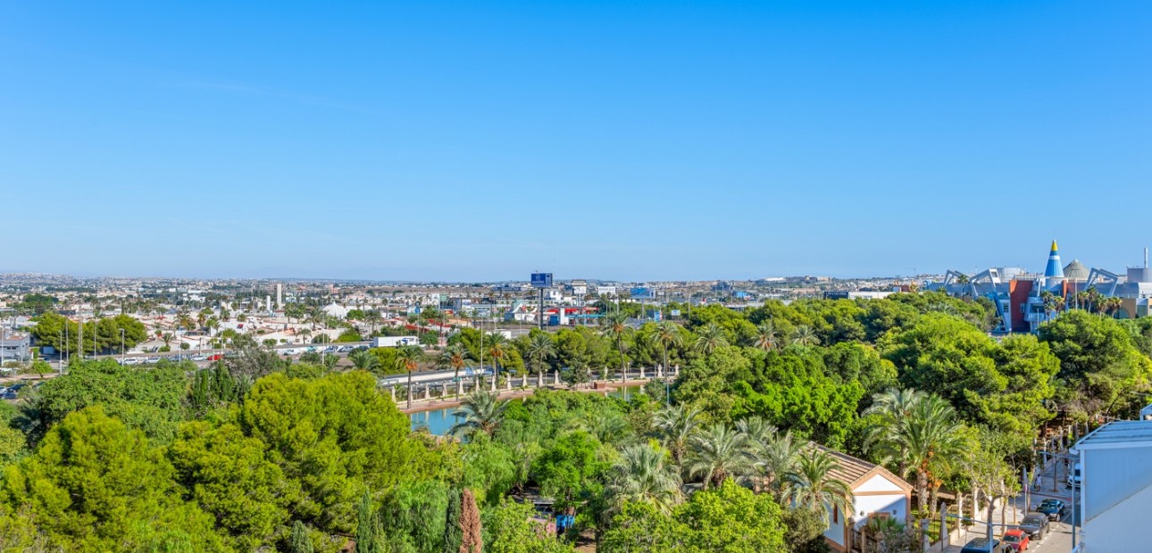 Venta - Apartamento / piso -
Torrevieja - Torrevieja - Centre