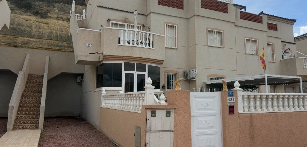 Venta - Apartamento / piso -
Ciudad Quesada - La marquesa
