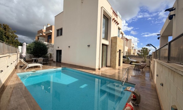 Venta - Villa -
Ciudad Quesada - Ciudad Quesada - Doña Pepa