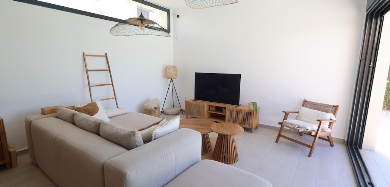 Venta - Villa -
Algorfa - Comunidad valenciana