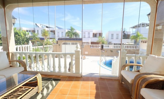 Venta - Villa -
Orihuela Costa - Las Filipinas