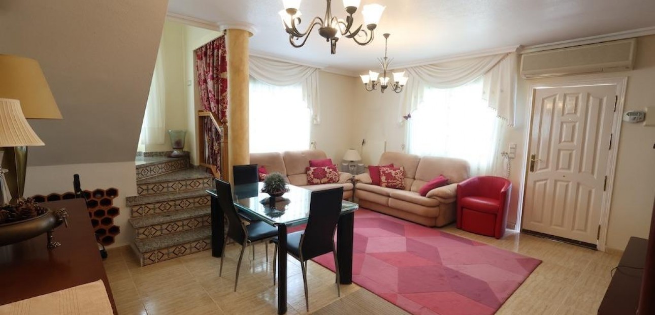 Venta - Villa -
Orihuela Costa - Las Filipinas