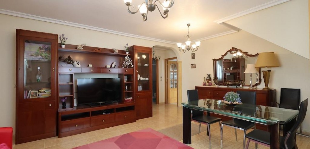 Venta - Villa -
Orihuela Costa - Las Filipinas
