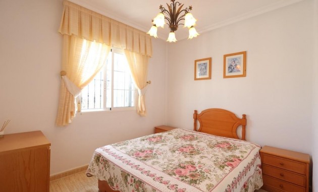Venta - Villa -
Orihuela Costa - Las Filipinas