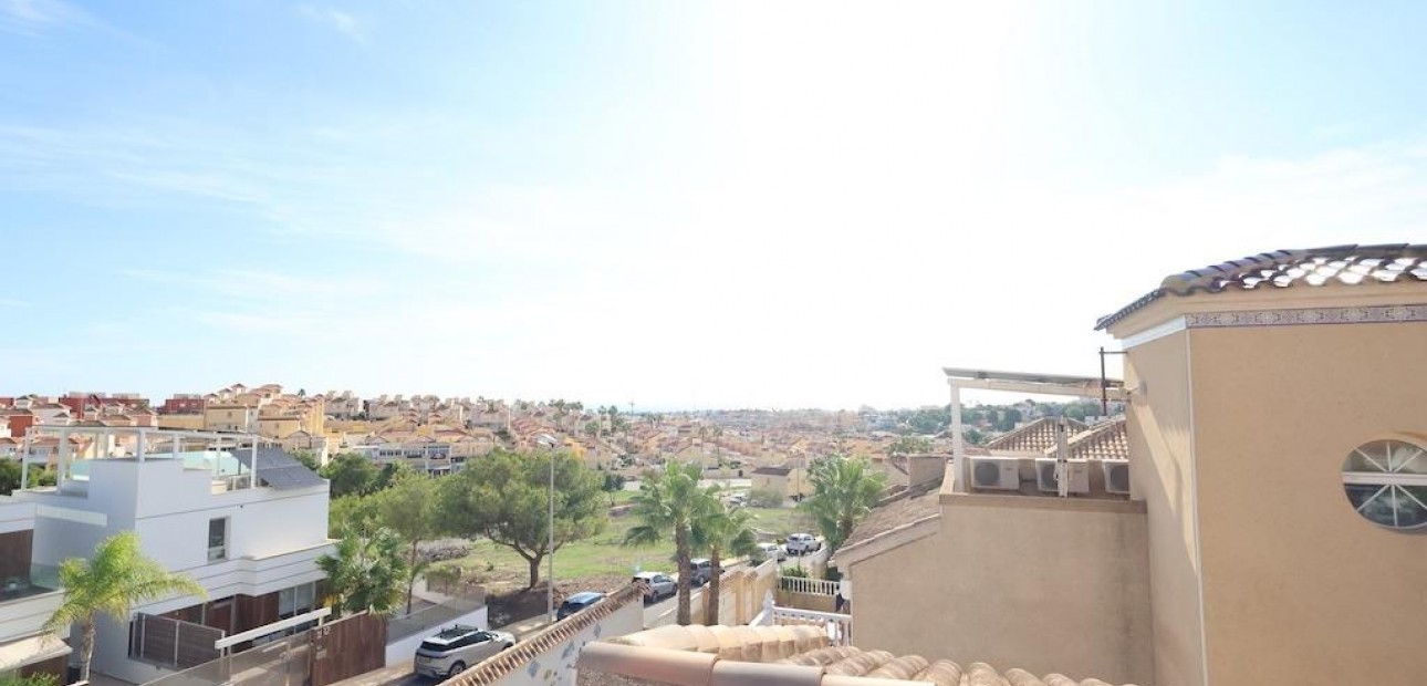 Venta - Villa -
Orihuela Costa - Las Filipinas