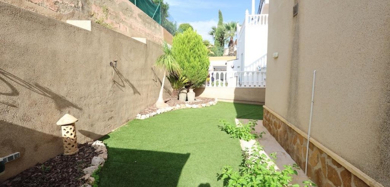 Venta - Villa -
Orihuela Costa - Las Filipinas