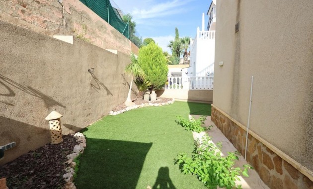 Venta - Villa -
Orihuela Costa - Las Filipinas