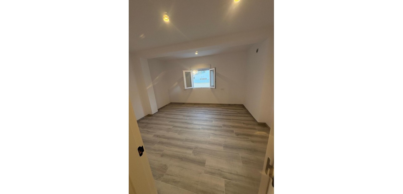 Venta - Villa -
Torrevieja - Parque las naciones