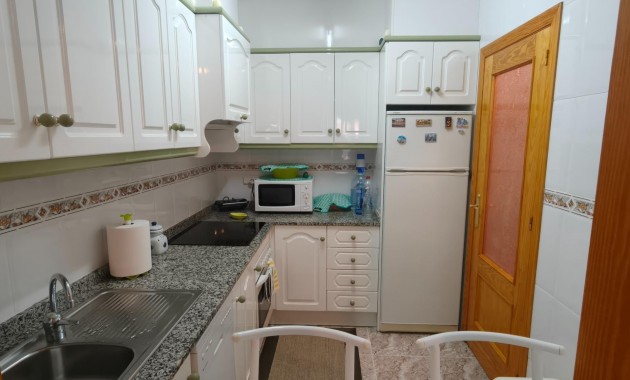 Venta - Apartamento / piso -
Torrevieja - Playa del cura