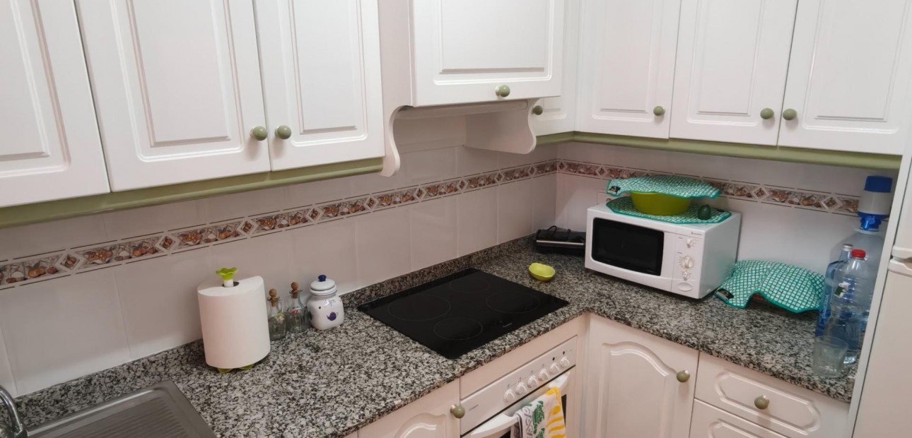Venta - Apartamento / piso -
Torrevieja - Playa del cura