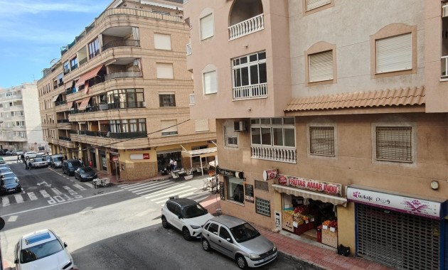 Venta - Apartamento / piso -
Torrevieja - Playa del cura