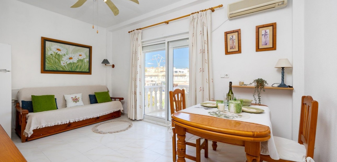 Venta - Apartamento / piso -
Orihuela Costa - Villamartín-Las Filipinas