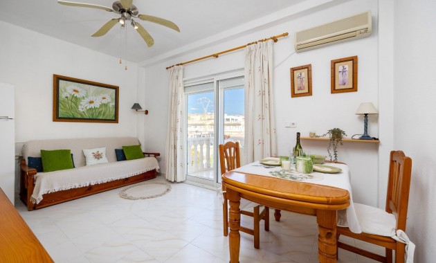 Venta - Apartamento / piso -
Orihuela Costa - Villamartín-Las Filipinas