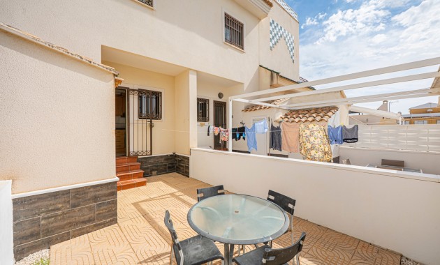 Venta - Adosado -
Ciudad Quesada - Doña Pepa