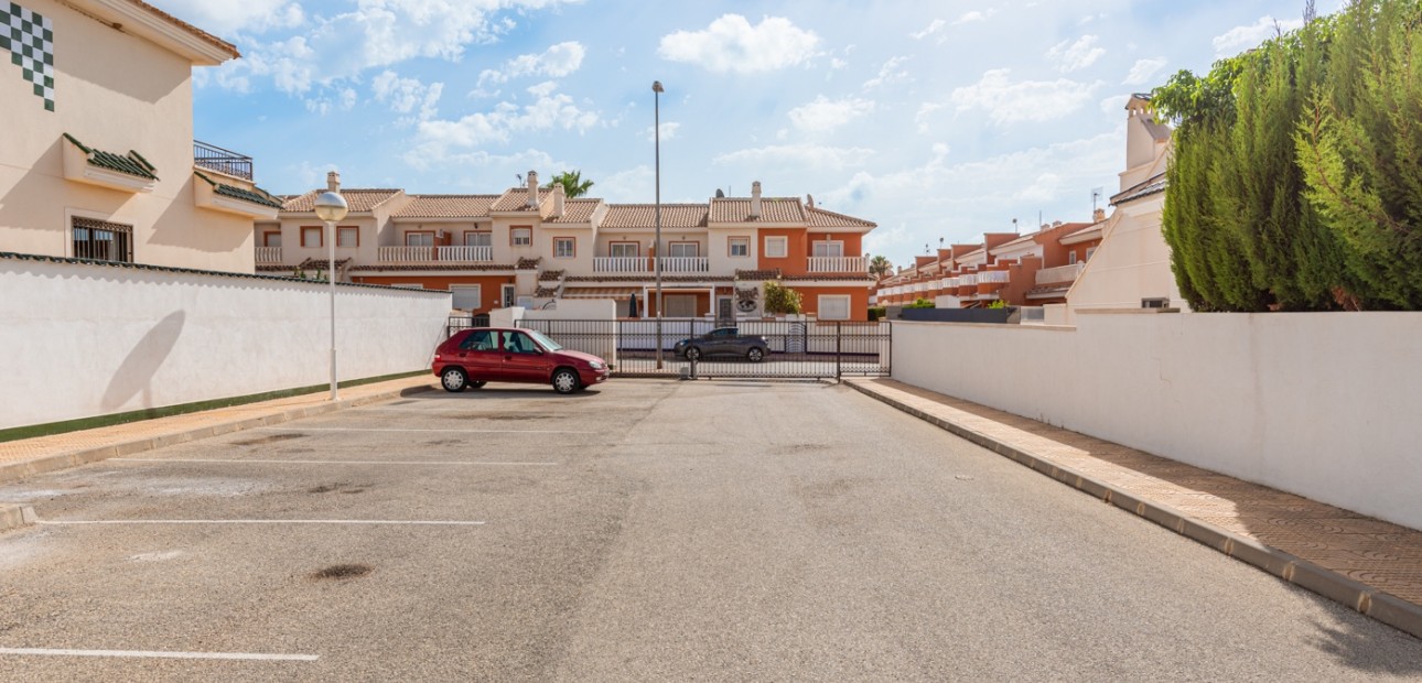 Venta - Adosado -
Ciudad Quesada - Doña Pepa