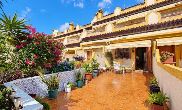 Venta - Adosado -
Orihuela Costa - La Florida