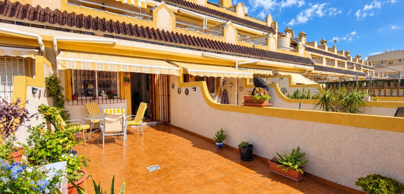 Venta - Adosado -
Orihuela Costa - La Florida