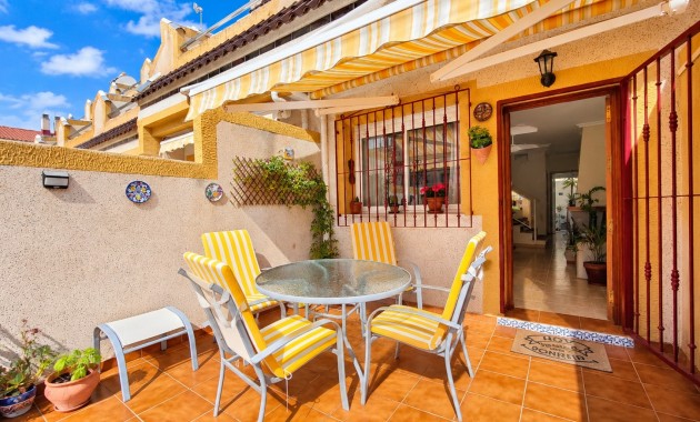 Venta - Adosado -
Orihuela Costa - La Florida