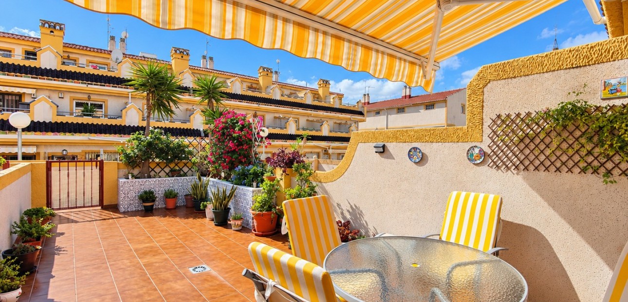 Venta - Adosado -
Orihuela Costa - La Florida