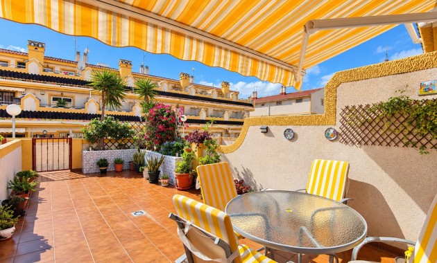 Venta - Adosado -
Orihuela Costa - La Florida