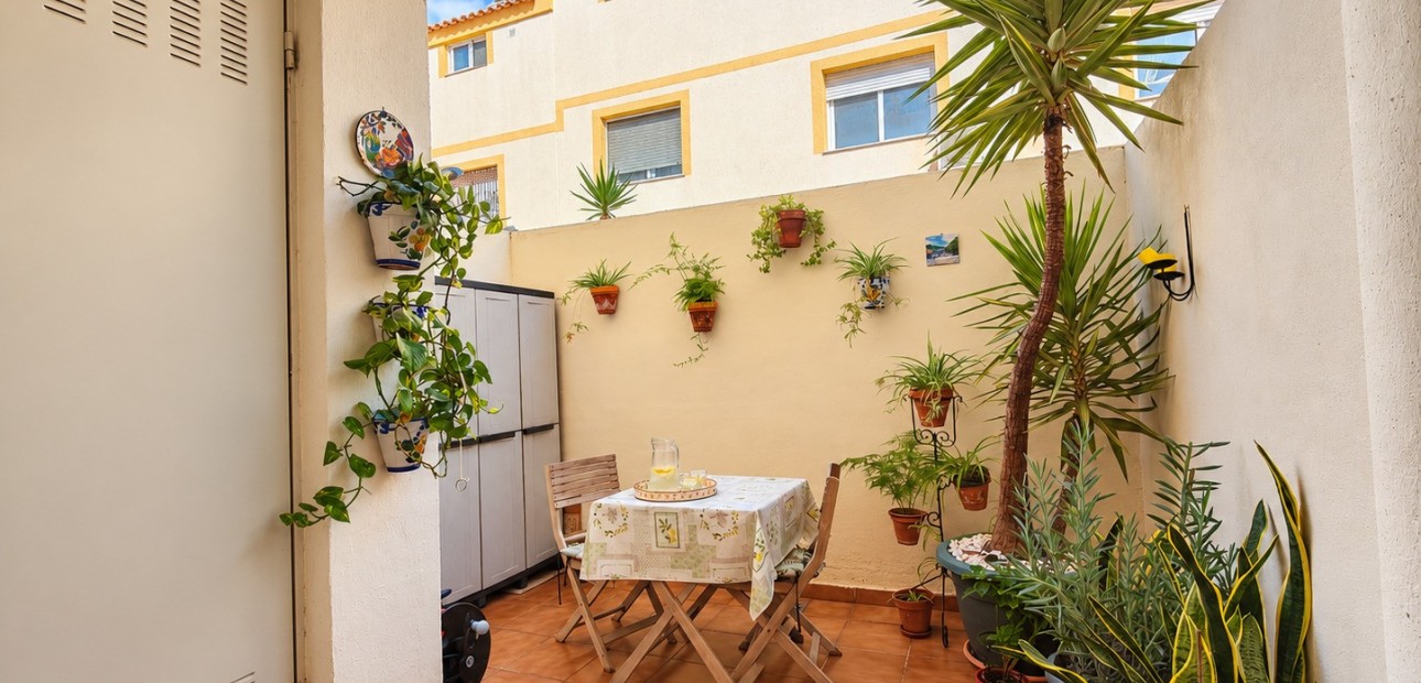 Venta - Adosado -
Orihuela Costa - La Florida