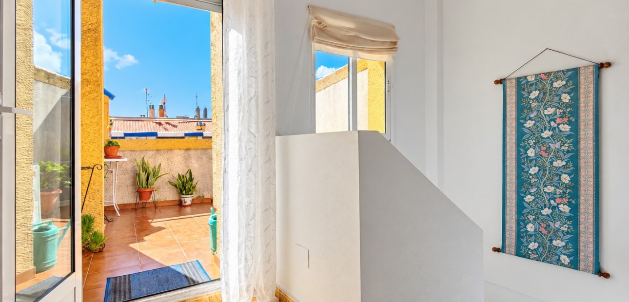 Venta - Adosado -
Orihuela Costa - La Florida
