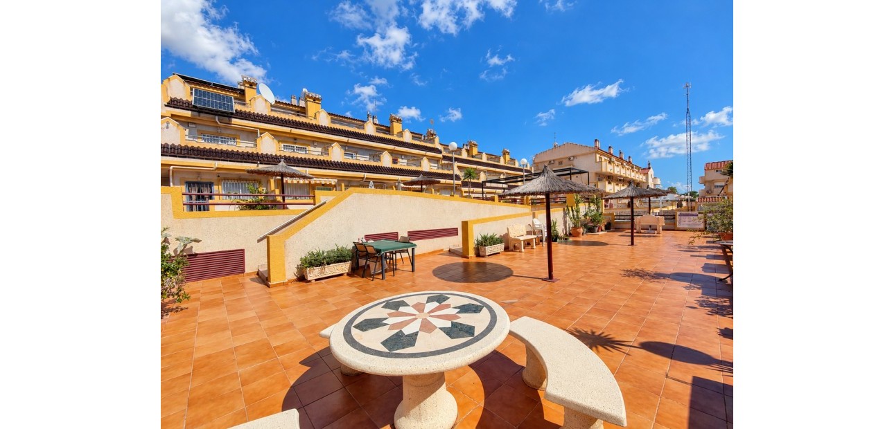 Venta - Adosado -
Orihuela Costa - La Florida