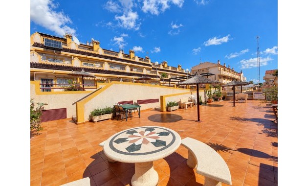 Venta - Adosado -
Orihuela Costa - La Florida