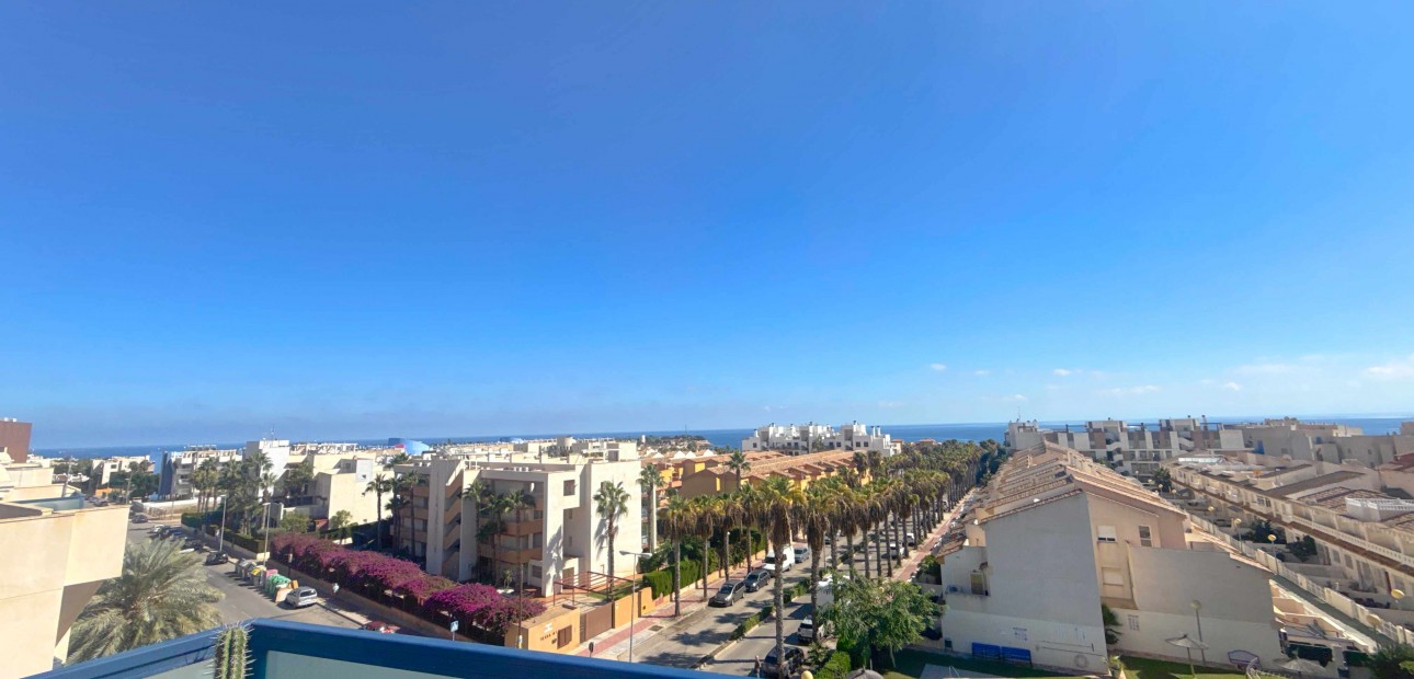 Venta - Apartamento / piso -
Orihuela Costa - Cabo Roig
