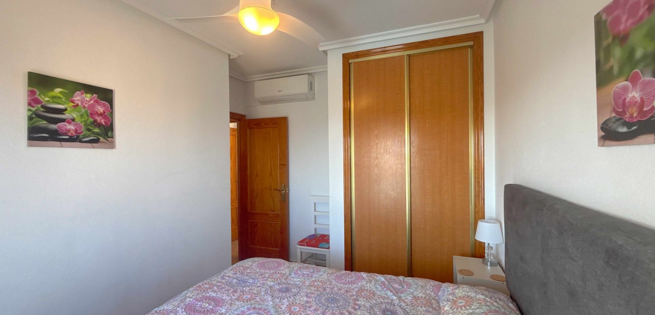 Venta - Apartamento / piso -
Orihuela Costa - Cabo Roig