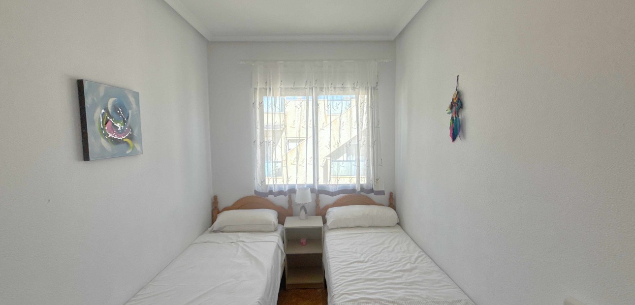 Venta - Apartamento / piso -
Orihuela Costa - Cabo Roig
