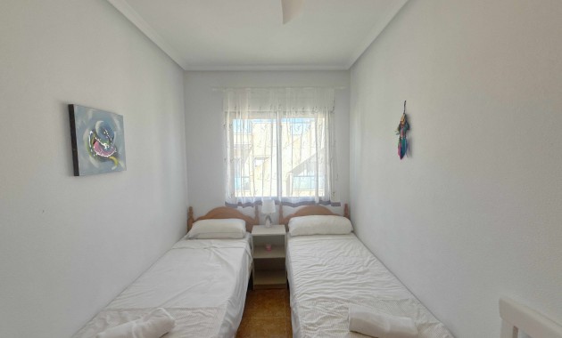 Venta - Apartamento / piso -
Orihuela Costa - Cabo Roig