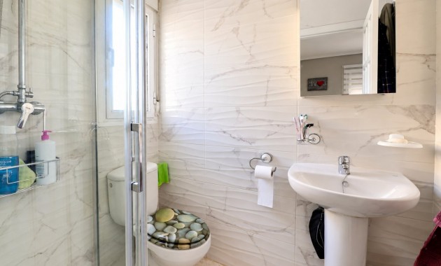 Venta - Detached Villa -
Rojales - La Marquesa Golf