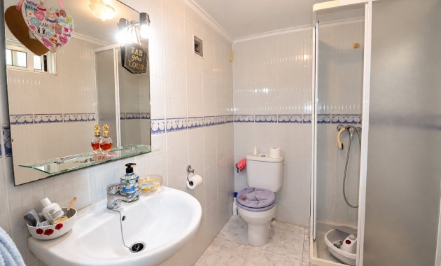 Venta - Detached Villa -
Rojales - La Marquesa Golf