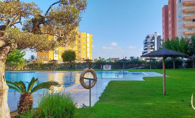 Venta - Apartamento / piso -
Torrevieja - Playa de los Naufragos