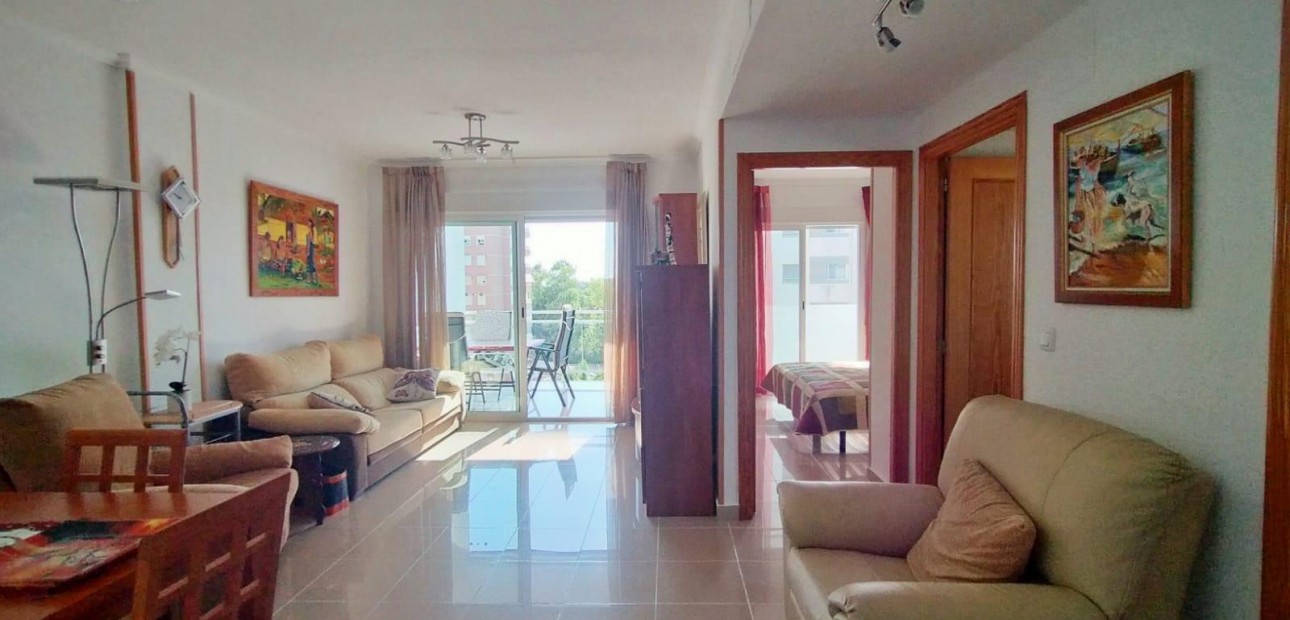 Venta - Apartamento / piso -
Torrevieja - Playa de los Naufragos
