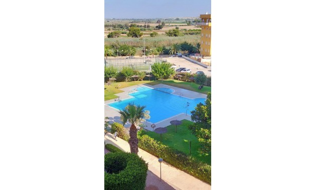 Venta - Apartamento / piso -
Torrevieja - Playa de los Naufragos