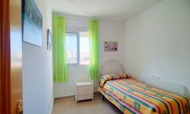 Venta - Apartamento / piso -
Torrevieja - Playa de los Naufragos
